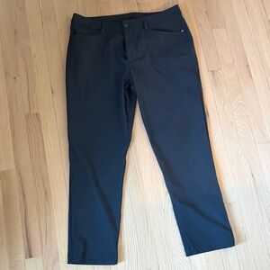 lululemon athletica obsidian 5 pocket 34/30